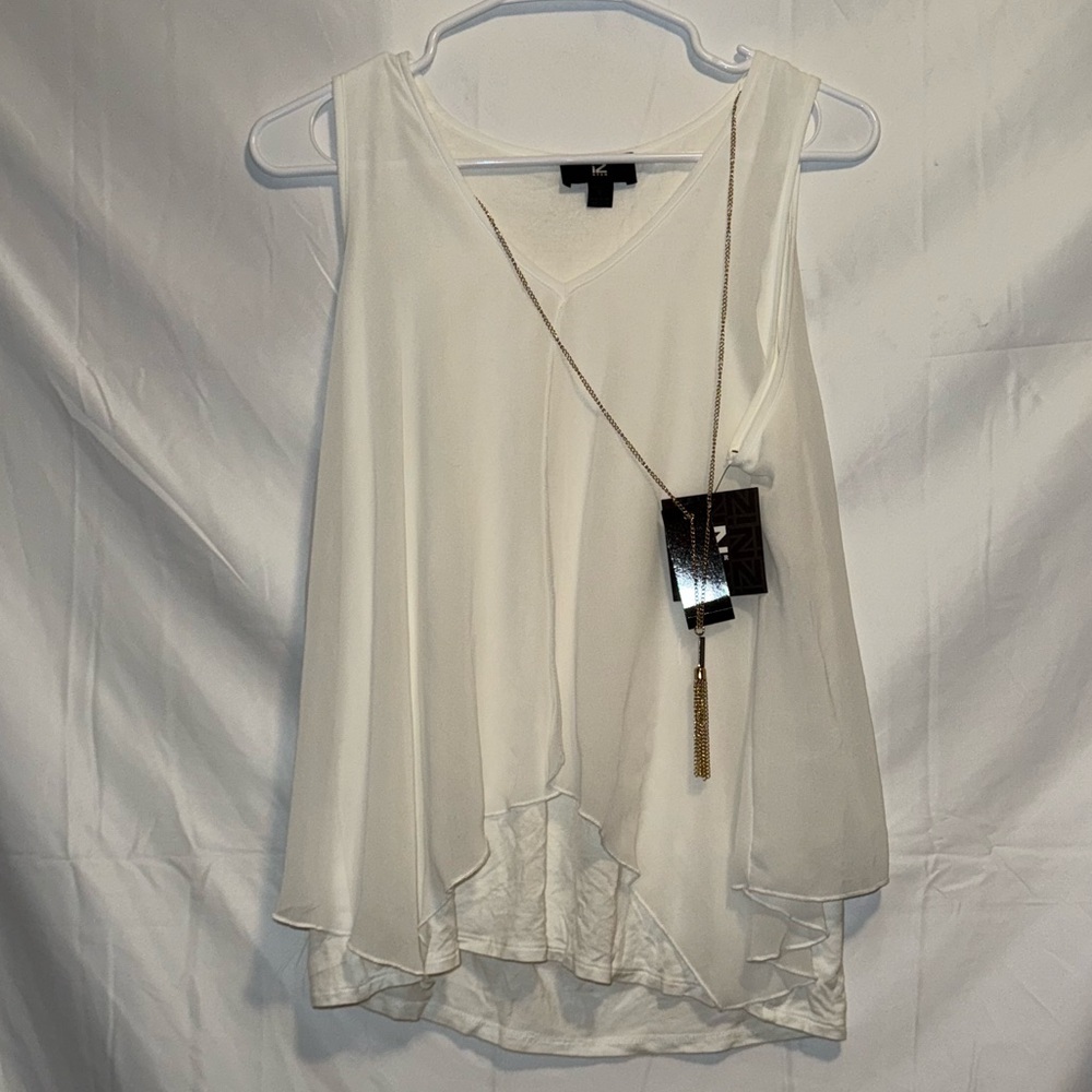 NWT IZ Byer Top